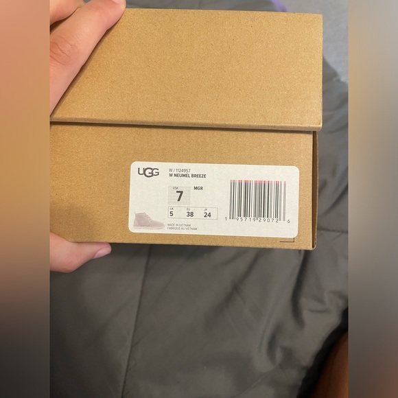 Ugg neumel breeze shoes - Picture 7 of 7